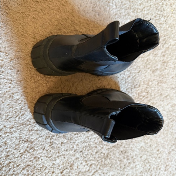 Chunky gore black chelsea boots - Picture 3 of 6